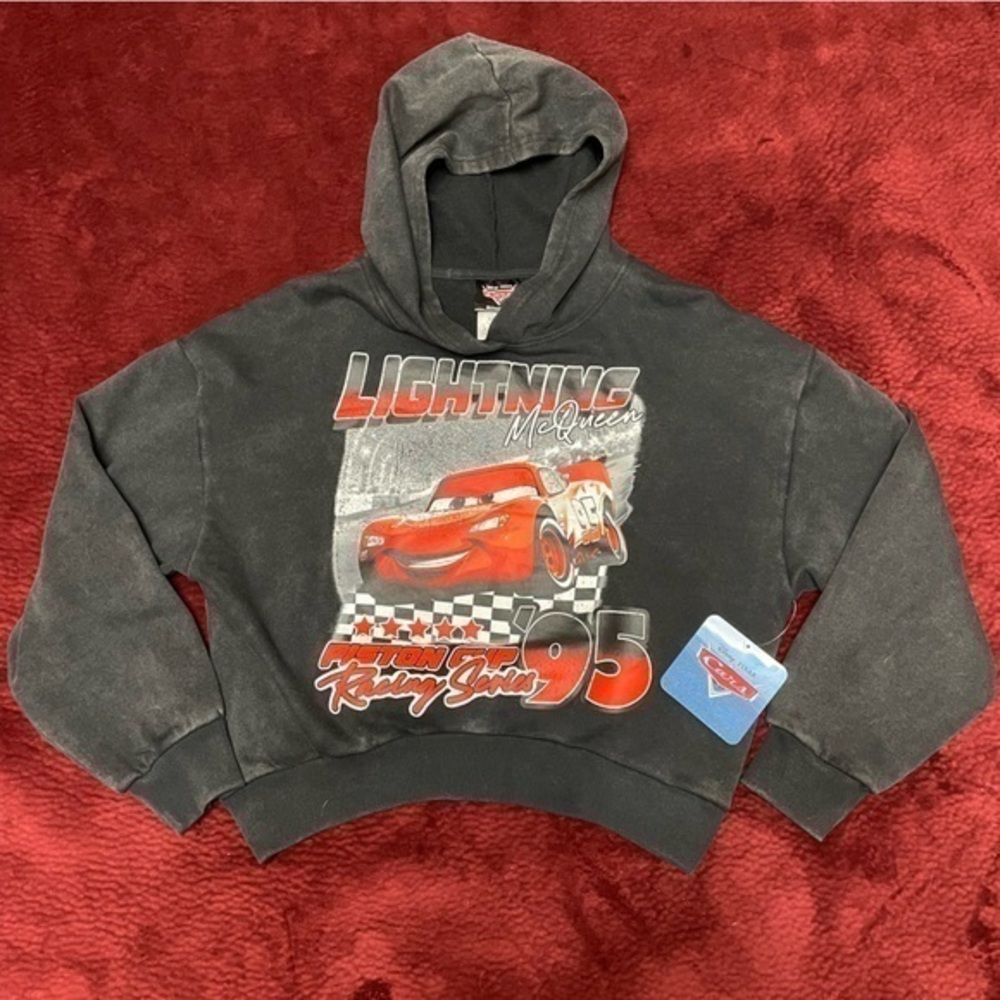 NWT ❤️ Cars Lighting McQueen Dark Gray & Red Cropped Hoodie by Isaac Morris, S